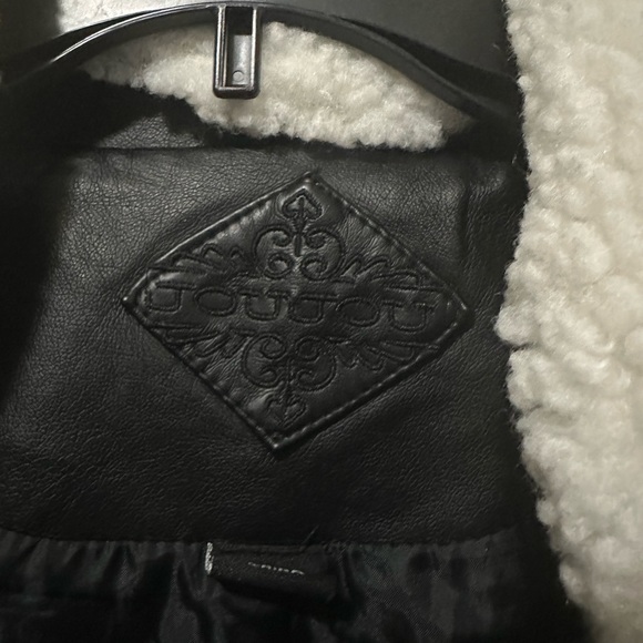 Nice black Jou Jou jacket with removable fuzzy collar XXL - Picture 2 of 9